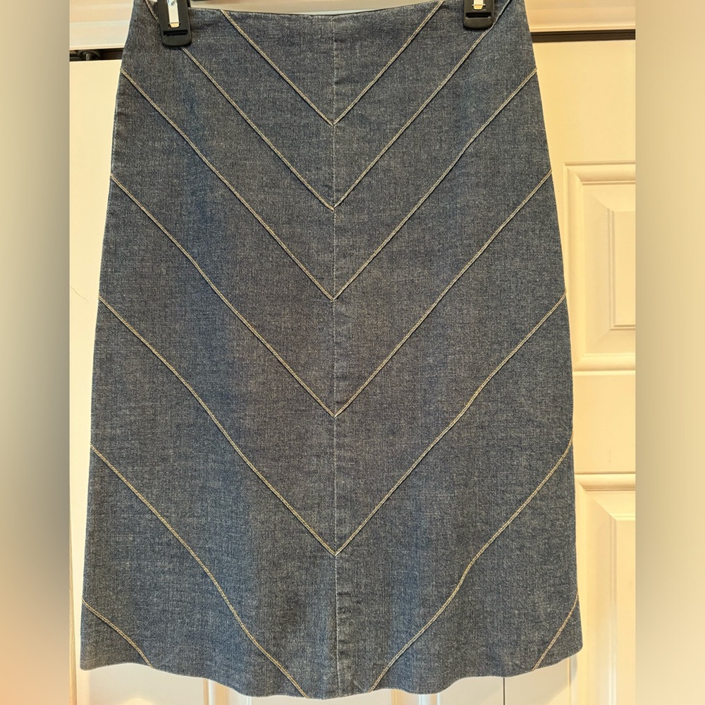 Light denim skirt, size 2